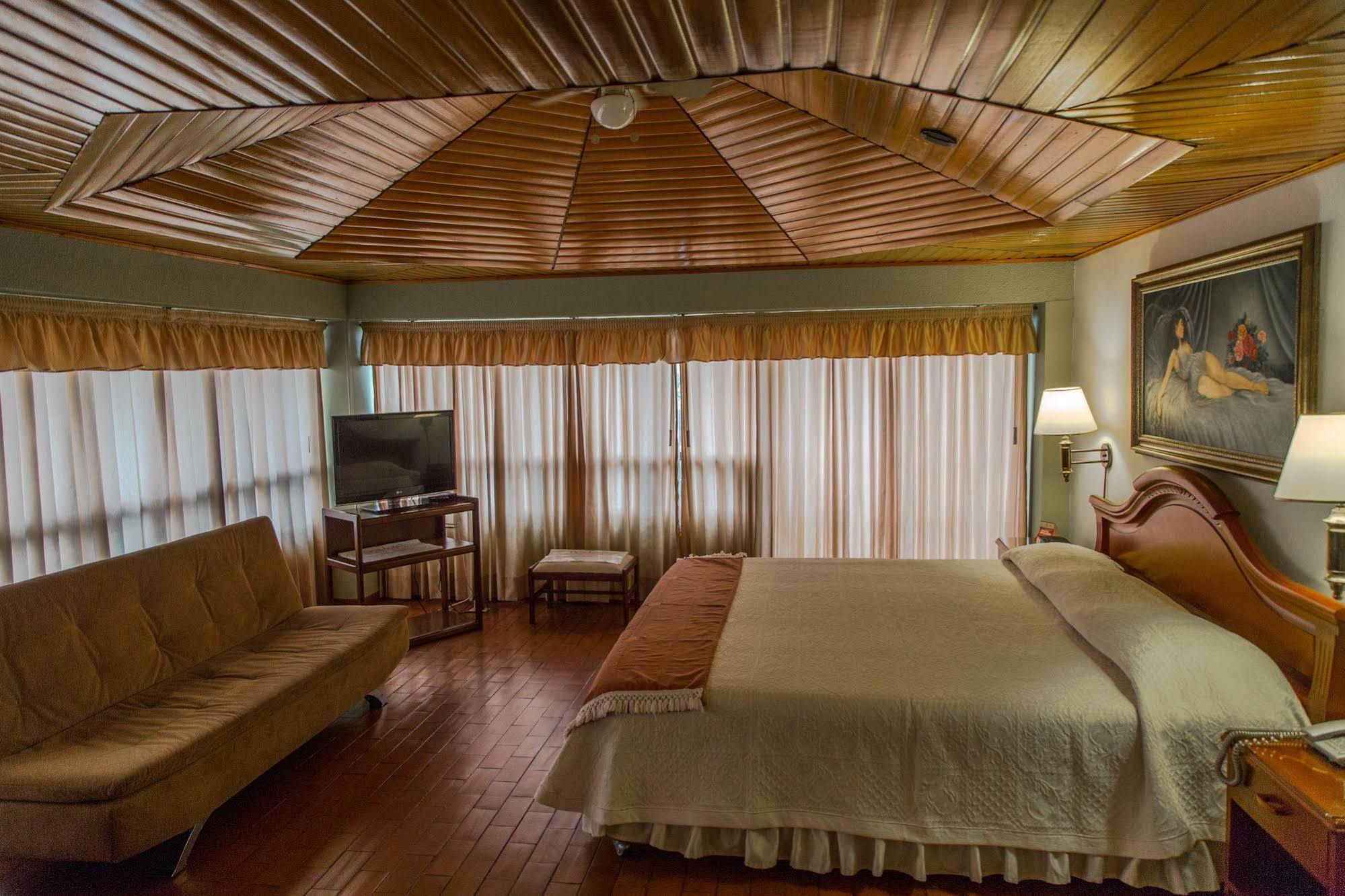 Hotel Don Lolo บิยาบิเซนซิโอ ภายนอก รูปภาพ